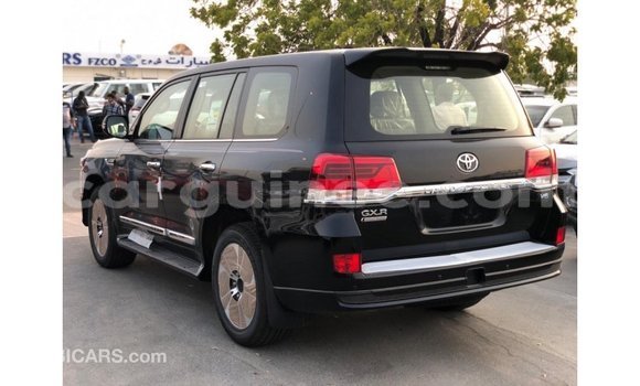 Buy Import Toyota Land Cruiser Black Car in Import - Dubai in Conakry Buy Import Toyota Land Cruiser Black Car in Import - Dubai in Conakry