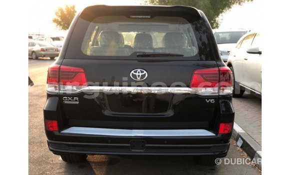 Buy Import Toyota Land Cruiser Black Car in Import - Dubai in Conakry Buy Import Toyota Land Cruiser Black Car in Import - Dubai in Conakry