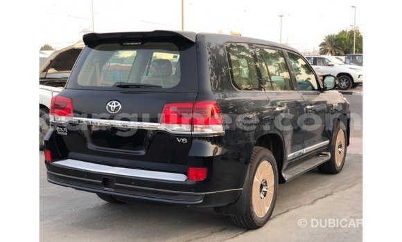 Buy Import Toyota Land Cruiser Black Car in Import - Dubai in Conakry Buy Import Toyota Land Cruiser Black Car in Import - Dubai in Conakry