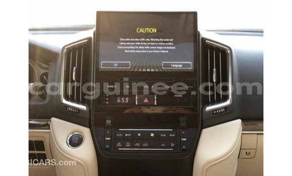 Buy Import Toyota Land Cruiser Black Car in Import - Dubai in Conakry Buy Import Toyota Land Cruiser Black Car in Import - Dubai in Conakry