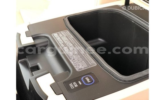 Buy Import Toyota Land Cruiser Black Car in Import - Dubai in Conakry Buy Import Toyota Land Cruiser Black Car in Import - Dubai in Conakry