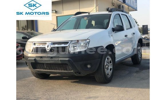 Acheter Import Voiture Renault Duster Blanc à Import - Dubai, Conakry