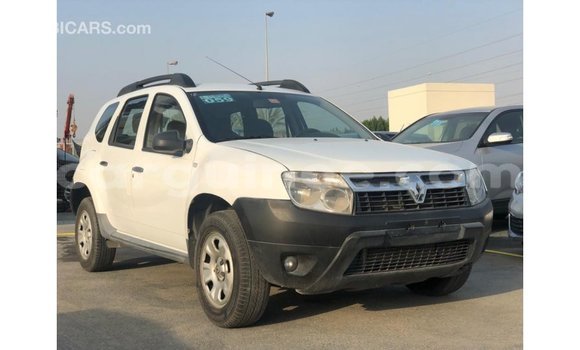 Acheter Import Voiture Renault Duster Blanc à Import - Dubai, Conakry Acheter Import Voiture Renault Duster Blanc à Import - Dubai, Conakry