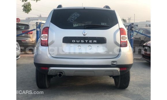 Acheter Import Voiture Renault Duster Autre à Import - Dubai, Conakry Acheter Import Voiture Renault Duster Autre à Import - Dubai, Conakry