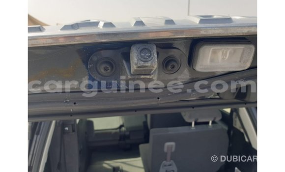 Acheter Import Voiture Toyota Land Cruiser Noir à Import - Dubai, Conakry Acheter Import Voiture Toyota Land Cruiser Noir à Import - Dubai, Conakry