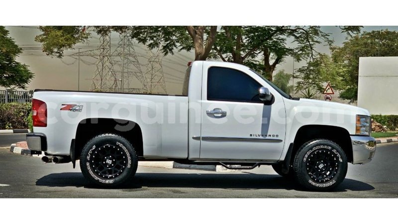 Big with watermark chevrolet silverado conakry import dubai 6320