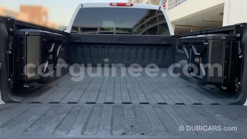 Big with watermark chevrolet silverado conakry import dubai 6320