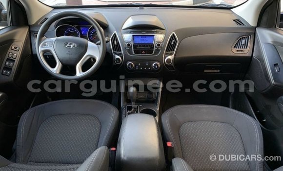 Acheter Import Voiture Hyundai Tucson Noir à Import - Dubai, Conakry Acheter Import Voiture Hyundai Tucson Noir à Import - Dubai, Conakry