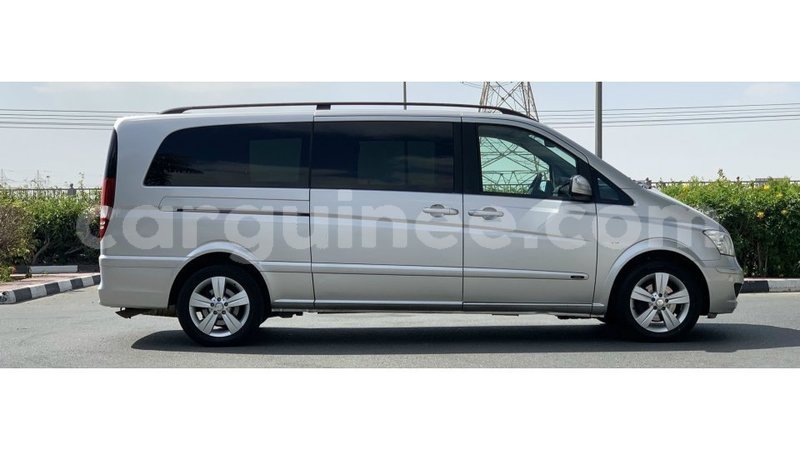 Big with watermark mercedes benz viano conakry import dubai 6324