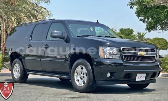 Acheter Import Voiture Chevrolet Suburban Noir à Import - Dubai, Conakry Acheter Import Voiture Chevrolet Suburban Noir à Import - Dubai, Conakry