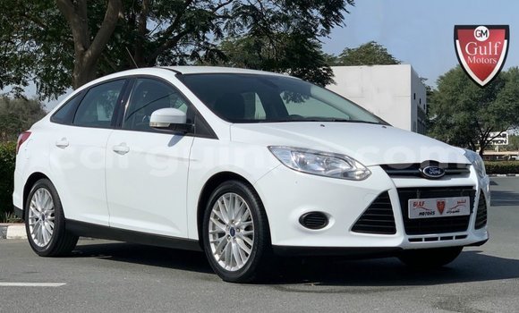 Acheter Import Voiture Ford Focus Blanc à Import - Dubai, Conakry Acheter Import Voiture Ford Focus Blanc à Import - Dubai, Conakry