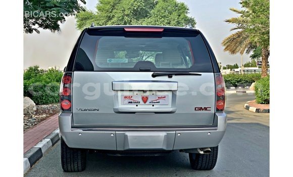 Acheter Import Voiture GMC Yukon Autre à Import - Dubai, Conakry Acheter Import Voiture GMC Yukon Autre à Import - Dubai, Conakry