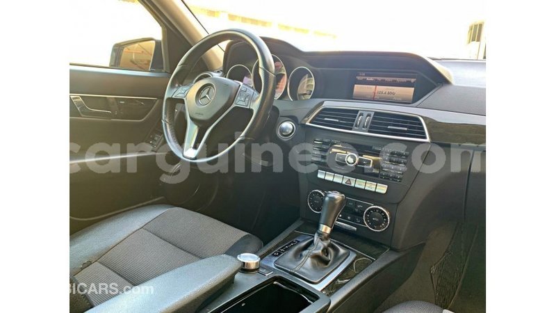Big with watermark mercedes benz 200 conakry import dubai 6341