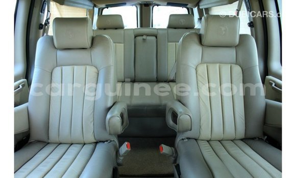 Acheter Import Voiture GMC Acadia Autre à Import - Dubai, Conakry Acheter Import Voiture GMC Acadia Autre à Import - Dubai, Conakry