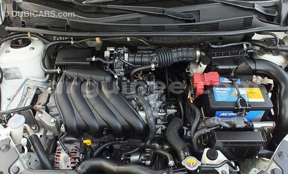 Acheter Import Voiture Nissan Tiida Blanc à Import - Dubai, Conakry Acheter Import Voiture Nissan Tiida Blanc à Import - Dubai, Conakry