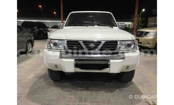 Acheter Import Voiture Nissan Patrol Blanc à Import - Dubai, Conakry Acheter Import Voiture Nissan Patrol Blanc à Import - Dubai, Conakry