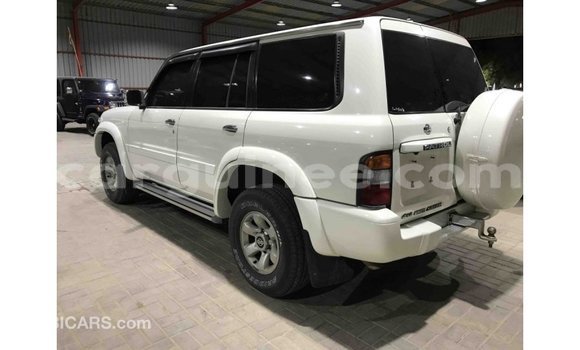 Acheter Import Voiture Nissan Patrol Blanc à Import - Dubai, Conakry Acheter Import Voiture Nissan Patrol Blanc à Import - Dubai, Conakry