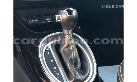 Acheter Import Voiture Kia Soul Rouge à Import - Dubai, Conakry Acheter Import Voiture Kia Soul Rouge à Import - Dubai, Conakry