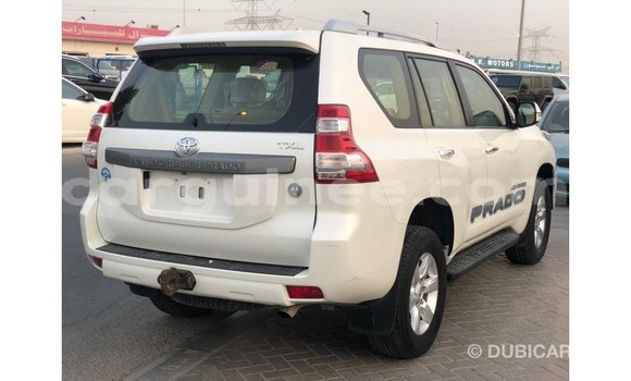 Acheter Import Voiture Toyota Prado Blanc à Import - Dubai, Conakry Acheter Import Voiture Toyota Prado Blanc à Import - Dubai, Conakry