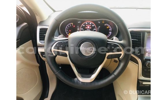 Acheter Import Voiture Jeep Grand Cherokee Noir à Import - Dubai, Conakry Acheter Import Voiture Jeep Grand Cherokee Noir à Import - Dubai, Conakry