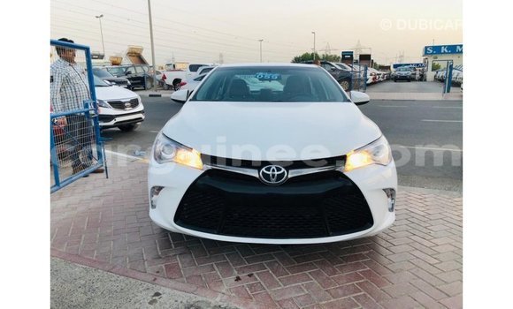 Buy Import Toyota Camry White Car in Import - Dubai in Conakry Buy Import Toyota Camry White Car in Import - Dubai in Conakry