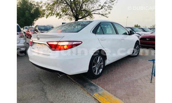 Buy Import Toyota Camry White Car in Import - Dubai in Conakry Buy Import Toyota Camry White Car in Import - Dubai in Conakry