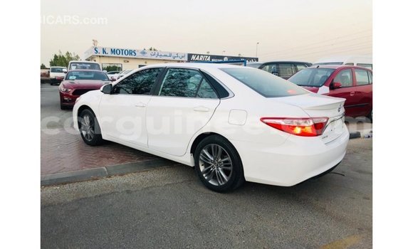 Buy Import Toyota Camry White Car in Import - Dubai in Conakry Buy Import Toyota Camry White Car in Import - Dubai in Conakry