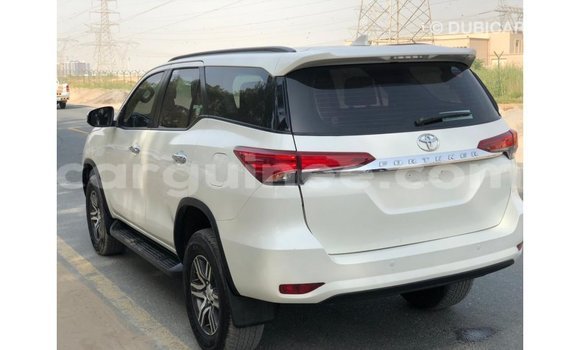 Buy Import Toyota Fortuner White Car in Import - Dubai in Conakry Buy Import Toyota Fortuner White Car in Import - Dubai in Conakry