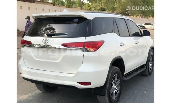 Buy Import Toyota Fortuner White Car in Import - Dubai in Conakry Buy Import Toyota Fortuner White Car in Import - Dubai in Conakry