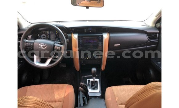 Buy Import Toyota Fortuner White Car in Import - Dubai in Conakry Buy Import Toyota Fortuner White Car in Import - Dubai in Conakry