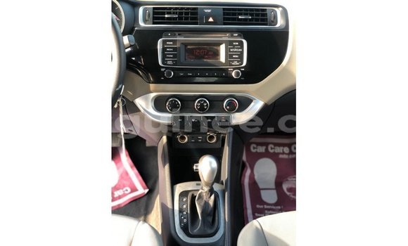 Acheter Import Voiture Kia Rio Autre à Import - Dubai, Conakry Acheter Import Voiture Kia Rio Autre à Import - Dubai, Conakry