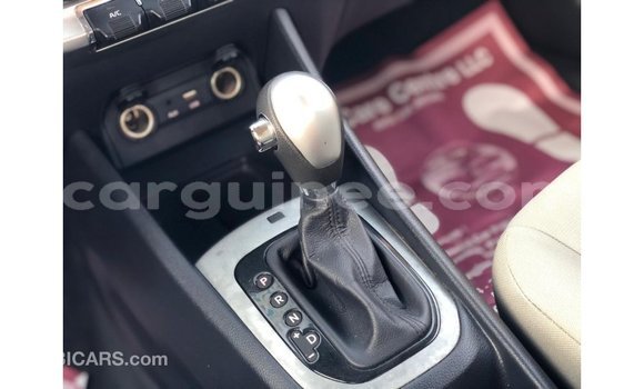 Acheter Import Voiture Kia Rio Autre à Import - Dubai, Conakry Acheter Import Voiture Kia Rio Autre à Import - Dubai, Conakry