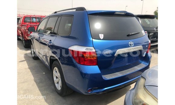 Acheter Import Voiture Toyota Highlander Bleu à Import - Dubai, Conakry Acheter Import Voiture Toyota Highlander Bleu à Import - Dubai, Conakry