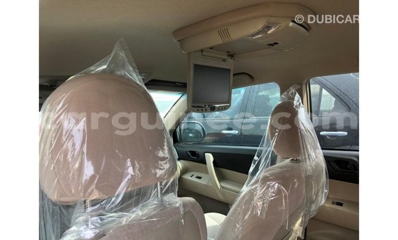 Acheter Import Voiture Toyota Highlander Bleu à Import - Dubai, Conakry Acheter Import Voiture Toyota Highlander Bleu à Import - Dubai, Conakry