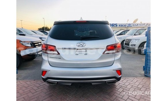 Buy Import Hyundai Santa Fe Other Car in Import - Dubai in Conakry Buy Import Hyundai Santa Fe Other Car in Import - Dubai in Conakry