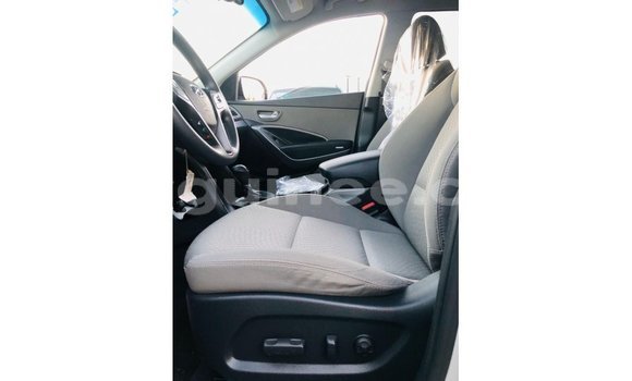 Buy Import Hyundai Santa Fe Other Car in Import - Dubai in Conakry Buy Import Hyundai Santa Fe Other Car in Import - Dubai in Conakry