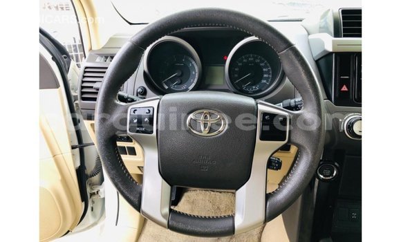 Acheter Import Voiture Toyota Prado Blanc à Import - Dubai, Conakry Acheter Import Voiture Toyota Prado Blanc à Import - Dubai, Conakry