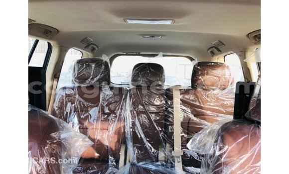 Acheter Import Voiture Toyota Land Cruiser Noir à Import - Dubai, Conakry Acheter Import Voiture Toyota Land Cruiser Noir à Import - Dubai, Conakry