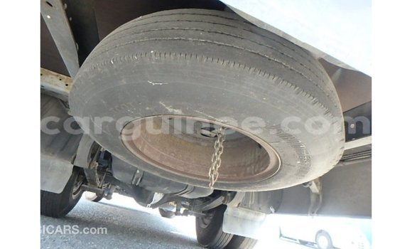 Acheter Import Voiture Toyota Coaster Blanc à Import - Dubai, Conakry Acheter Import Voiture Toyota Coaster Blanc à Import - Dubai, Conakry