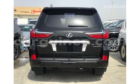 Acheter Import Voiture Lexus LX Noir à Import - Dubai, Conakry Acheter Import Voiture Lexus LX Noir à Import - Dubai, Conakry