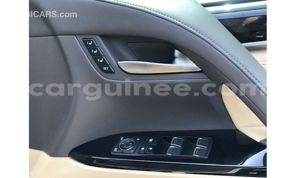 Acheter Import Voiture Lexus LX Noir à Import - Dubai, Conakry Acheter Import Voiture Lexus LX Noir à Import - Dubai, Conakry