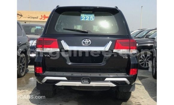 Acheter Import Voiture Toyota Land Cruiser Noir à Import - Dubai, Conakry Acheter Import Voiture Toyota Land Cruiser Noir à Import - Dubai, Conakry