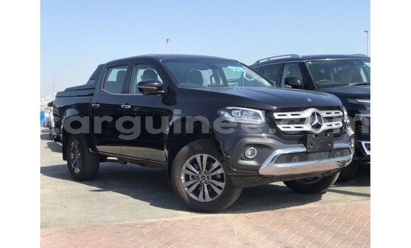 Buy Import Mercedes-Benz 250 Black Car in Import - Dubai in Conakry Buy Import Mercedes-Benz 250 Black Car in Import - Dubai in Conakry