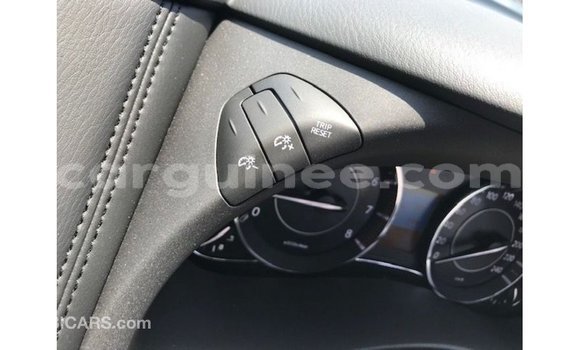 Acheter Import Voiture Nissan Patrol Bleu à Import - Dubai, Conakry Acheter Import Voiture Nissan Patrol Bleu à Import - Dubai, Conakry