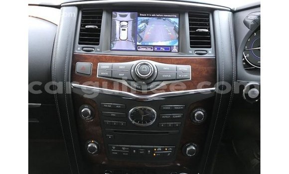 Acheter Import Voiture Infiniti Q Blanc à Import - Dubai, Conakry Acheter Import Voiture Infiniti Q Blanc à Import - Dubai, Conakry