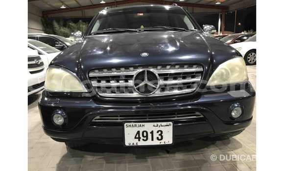 Acheter Import Voiture Mercedes-Benz 190 (W201) Bleu à Import - Dubai, Conakry Acheter Import Voiture Mercedes-Benz 190 (W201) Bleu à Import - Dubai, Conakry