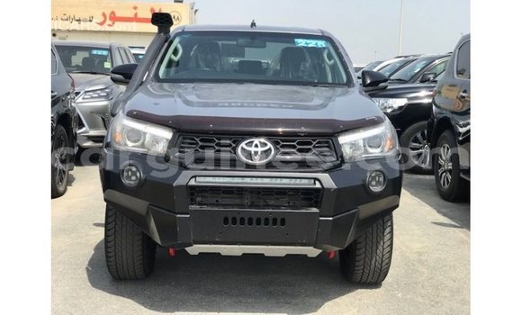 Acheter Import Voiture Toyota Hilux Autre à Import - Dubai, Conakry Acheter Import Voiture Toyota Hilux Autre à Import - Dubai, Conakry