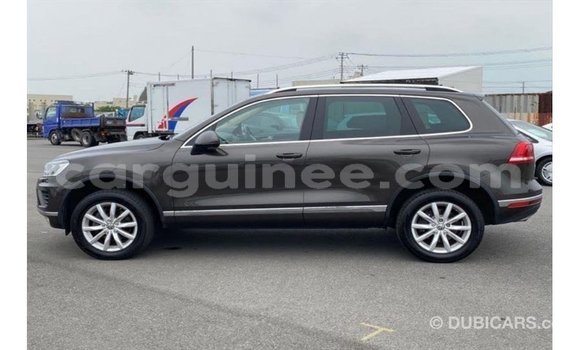 Acheter Import Voiture Volkswagen Touareg Autre à Import - Dubai, Conakry Acheter Import Voiture Volkswagen Touareg Autre à Import - Dubai, Conakry