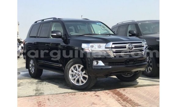 Buy Import Toyota Land Cruiser Black Car in Import - Dubai in Conakry