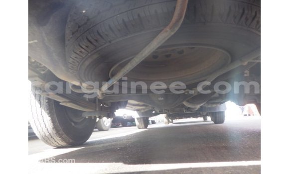 Acheter Import Voiture Toyota Hiace Blanc à Import - Dubai, Conakry Acheter Import Voiture Toyota Hiace Blanc à Import - Dubai, Conakry